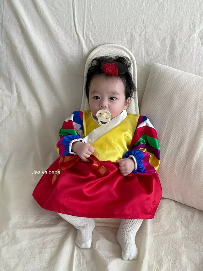 Jeaya & Mymi - Korean Baby Fashion - #babygirlfashion - Retro Girl Hanbok - 3