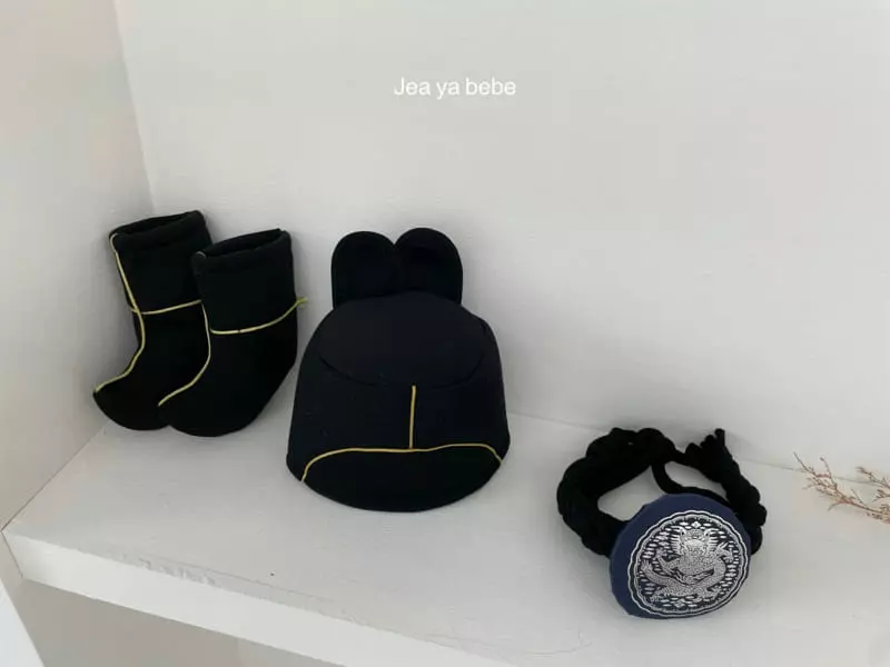 Jeaya & Mymi - Korean Baby Fashion - #babylifestyle - King Son Hat
