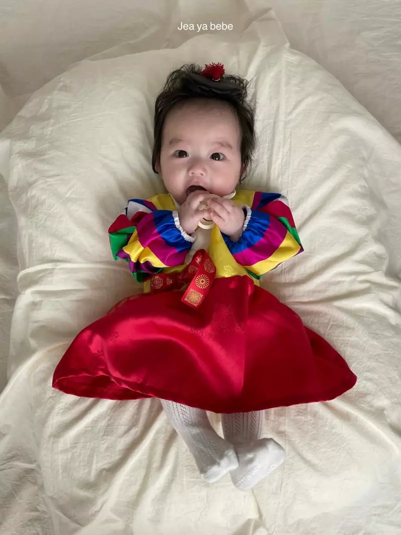 Jeaya & Mymi - Korean Baby Fashion - #babyoninstagram - Retro Girl Hanbok - 5