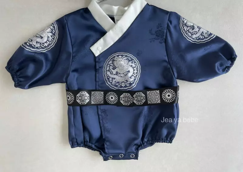 Jeaya & Mymi - Korean Baby Fashion - #babyootd - King Son Hanbok Bodysuit