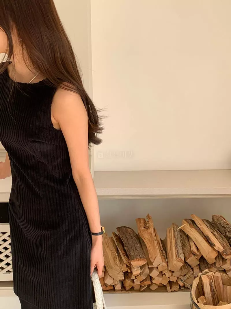 Jinsim - Korean Women Fashion - #pursuepretty - Corduroy One-piece - 8