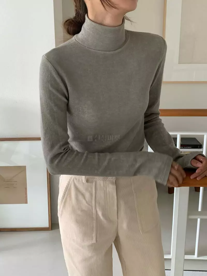 Jinsim - Korean Women Fashion - #thelittlethings - Lilly Turtleneck Tee - 5