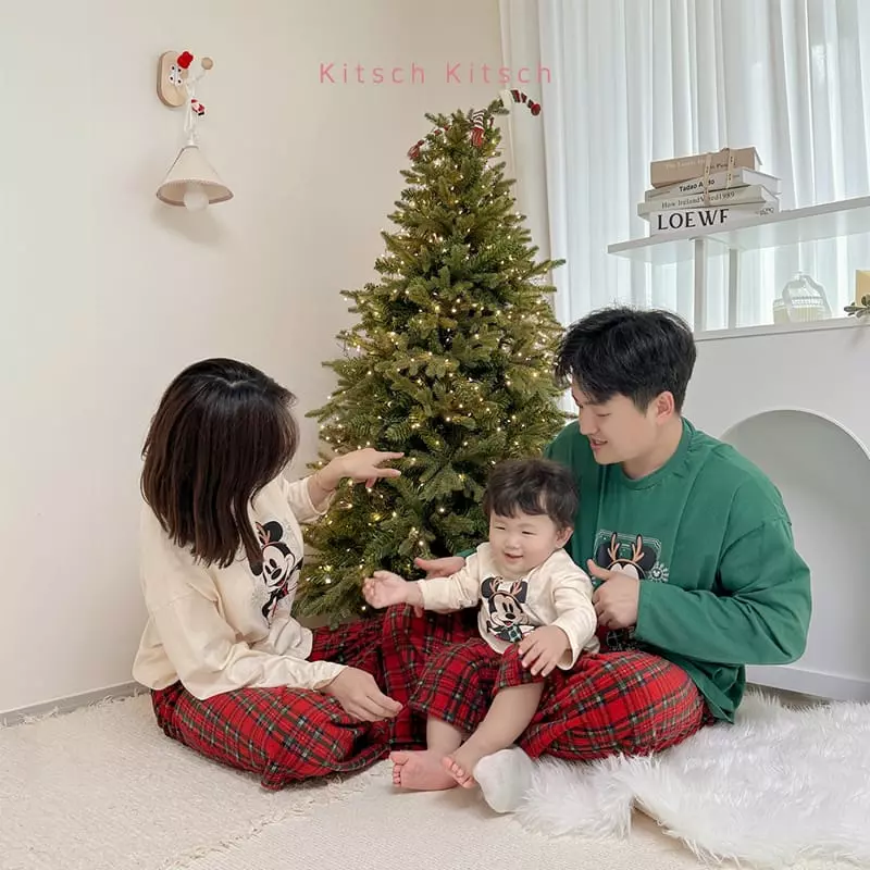 Kitsch Kitsch - Korean Women Fashion - #thelittlethings - Mom Christmas Top Bottom Set - 4