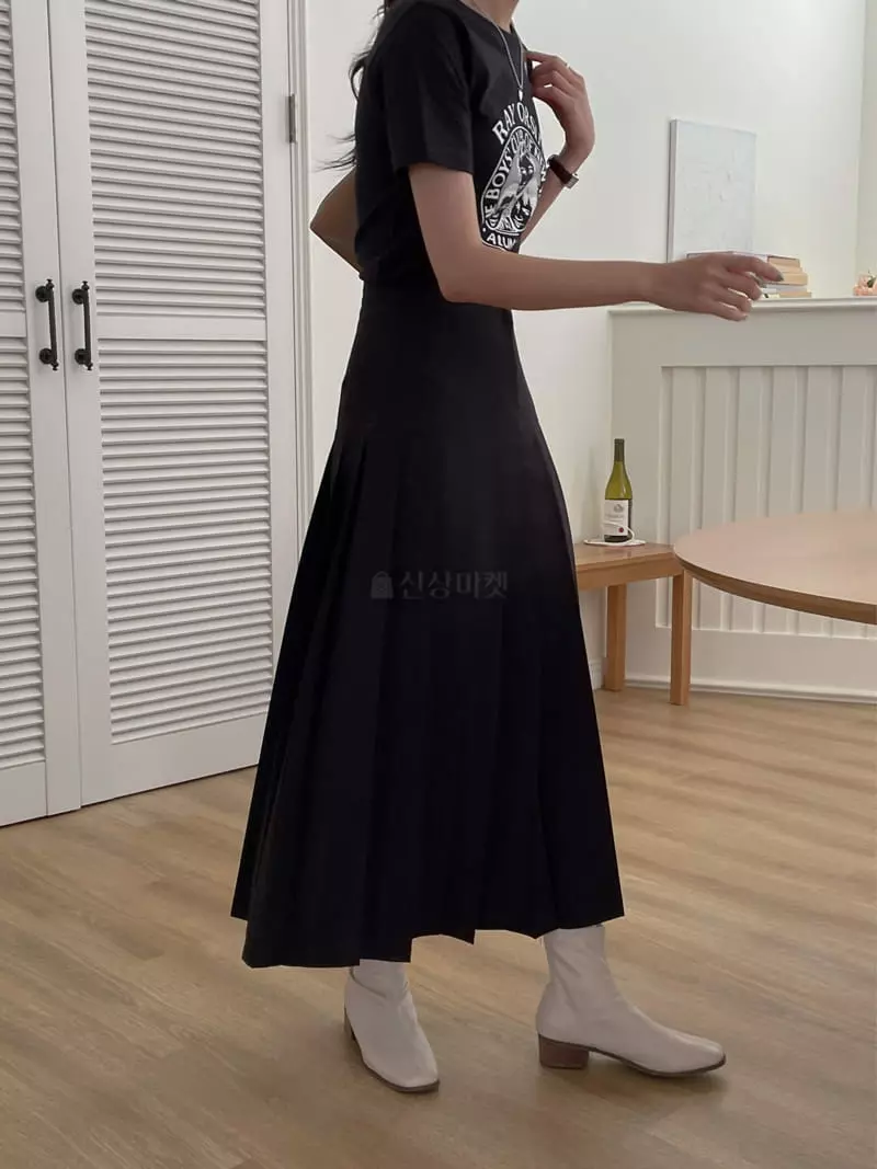 Lefave - Korean Women Fashion - #momslook - Maxy Wribkle Skirt - 12