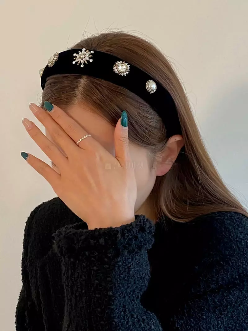 Lemei - Korean Women Fashion - #momslook - H067 Velvet Hairband