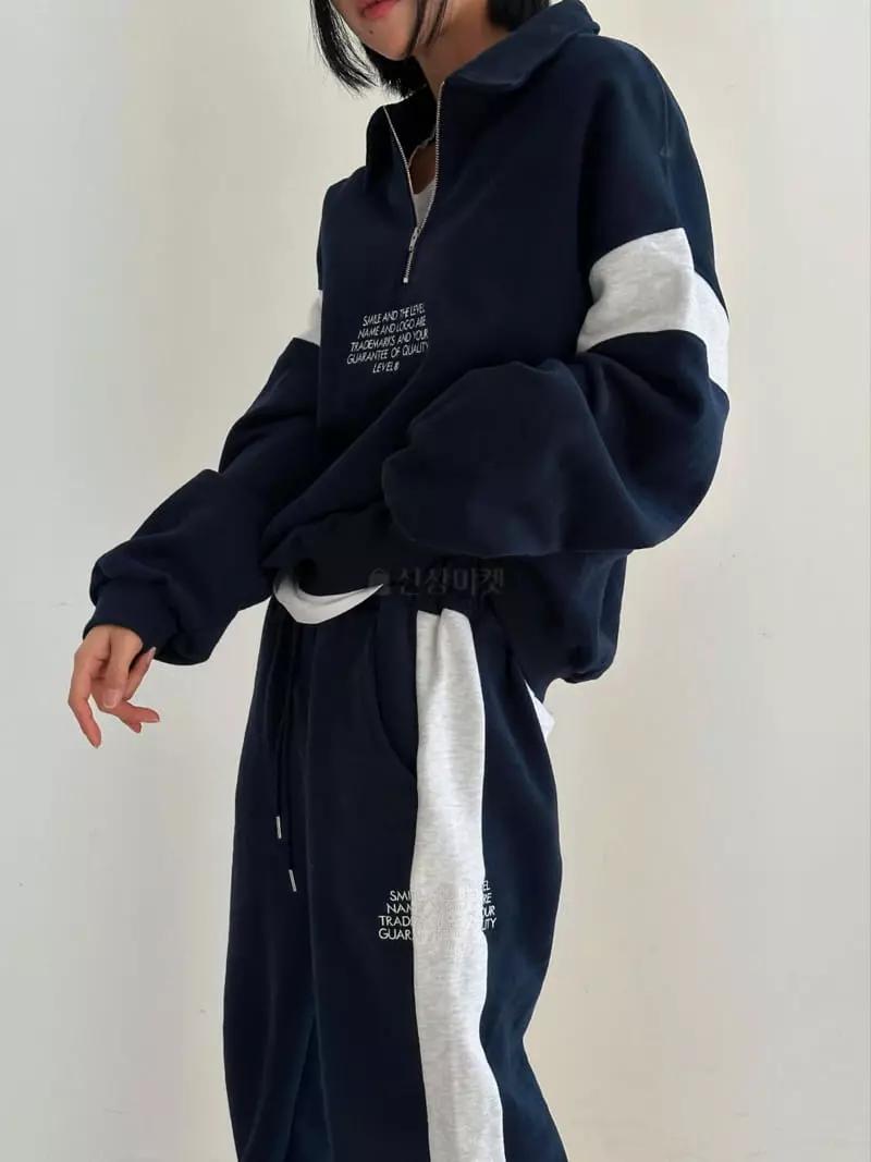 Level - Korean Women Fashion - #momslook - Code Sweatshirt - 3