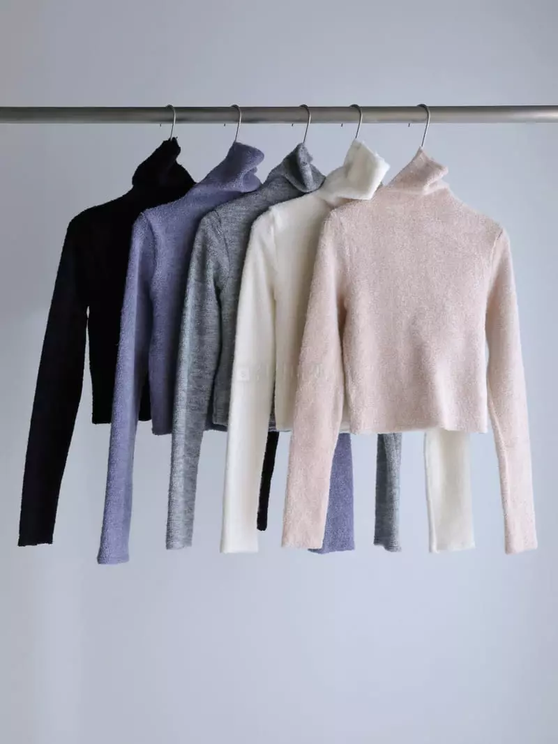 Libre-Cestlavie - Korean Women Fashion - #thatsdarling - Poca Turtleneck Tee - 6