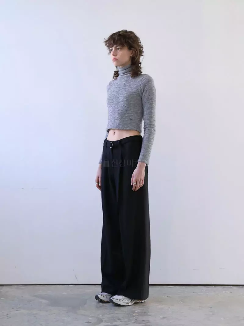Libre-Cestlavie - Korean Women Fashion - #vintagekidsstyle - Poca Turtleneck Tee