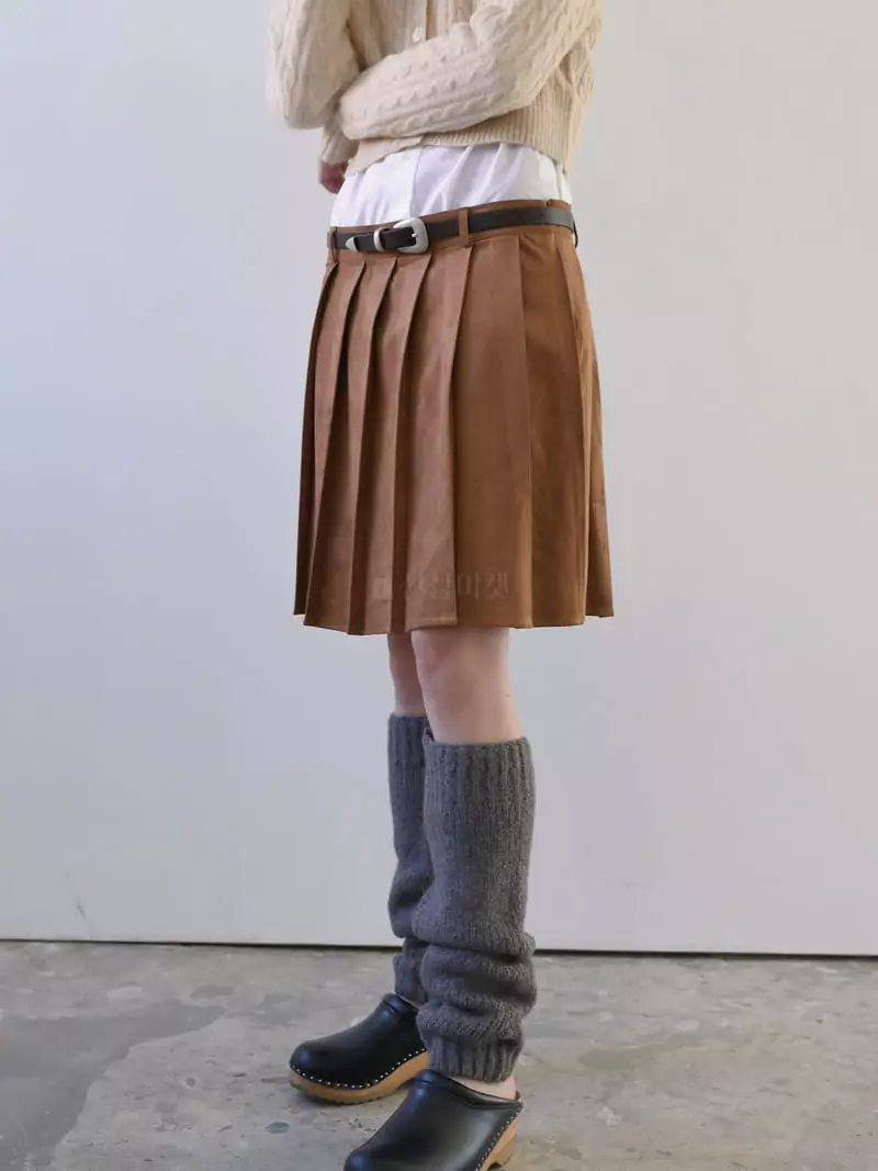 Libre-Cestlavie - Korean Women Fashion - #womensfashion - Suede Wrinkle Skirt - 6