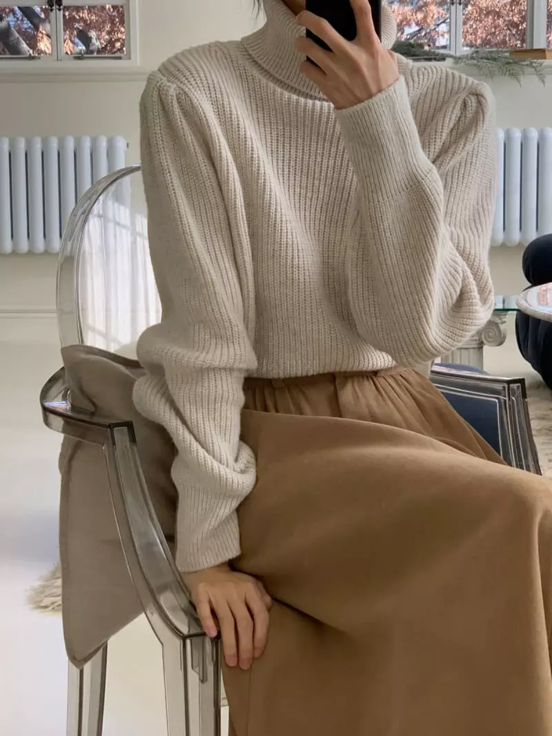 Libre - Korean Women Fashion - #momslook - Puff Turtlenck Knit Tee - 11