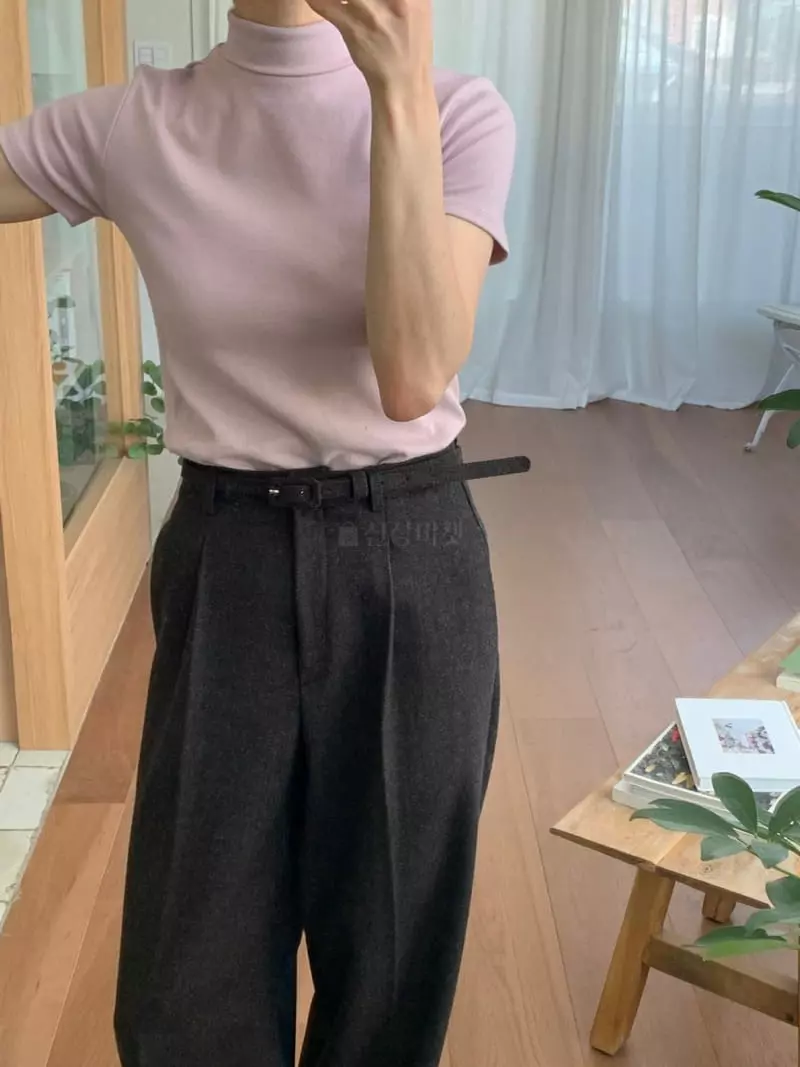 Libre - Korean Women Fashion - #momslook - Madeline Turtleneck Tee - 12