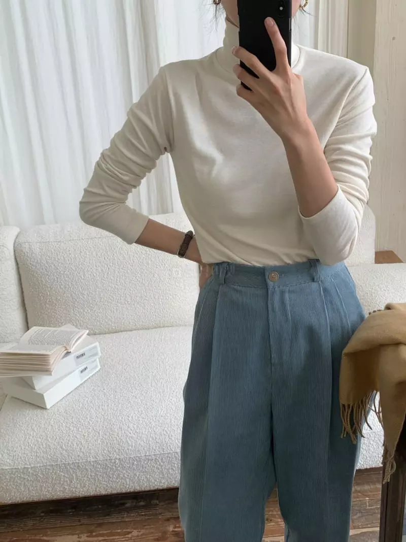 Libre - Korean Women Fashion - #thelittlethings - Day Fleece Turtleneck Tee - 3