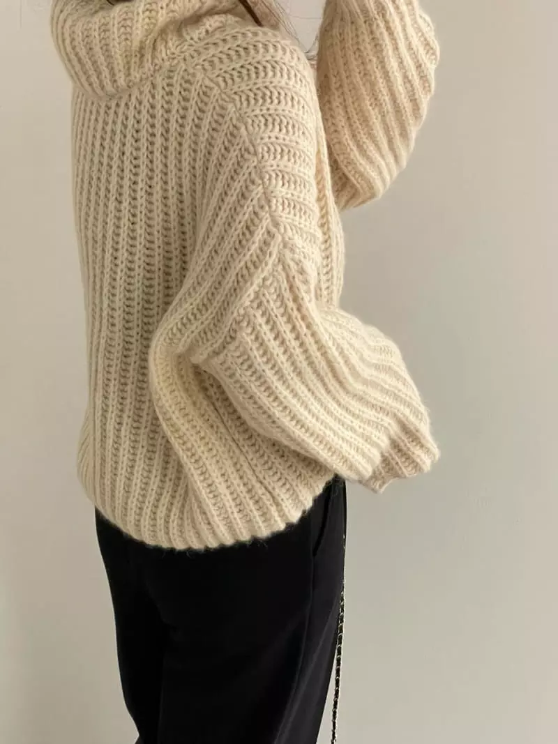 Lowburn - Korean Women Fashion - #momslook - Nijou Alpaca Knit Tee - 5