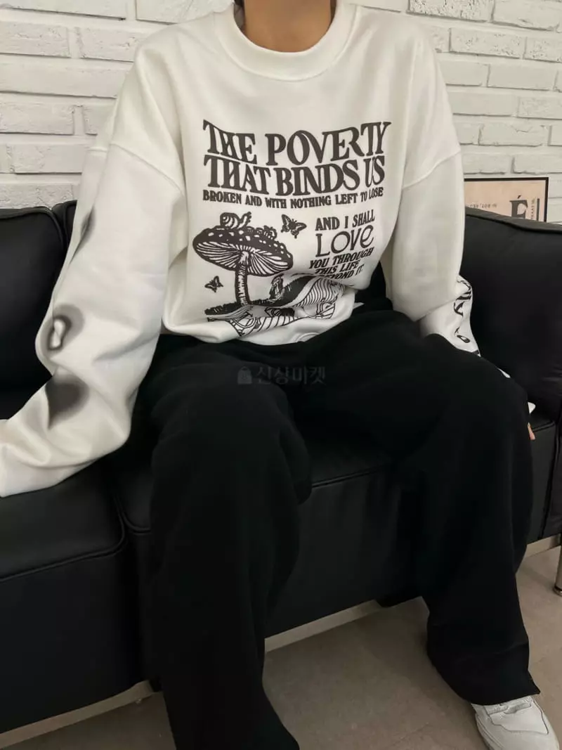 Lowburn - Korean Women Fashion - #vintageinspired - Coca Fleece Sweatshirt - 7
