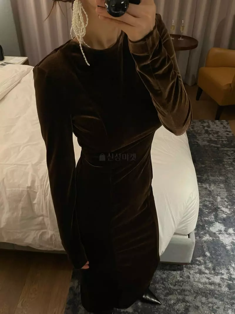 Lowburn - Korean Women Fashion - #womensfashion - Velvet One-piece