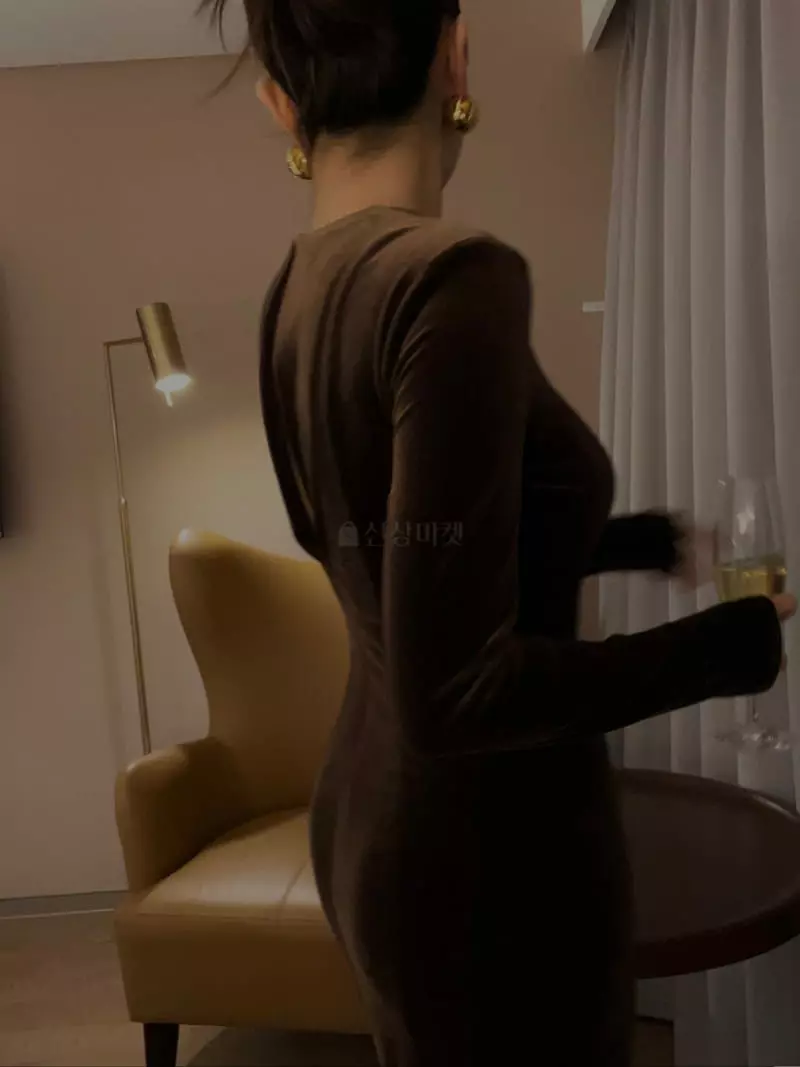 Lowburn - Korean Women Fashion - #womensfashion - Velvet One-piece - 5