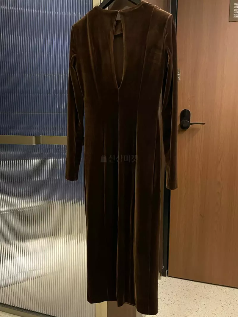 Lowburn - Korean Women Fashion - #womensfashion - Velvet One-piece - 9