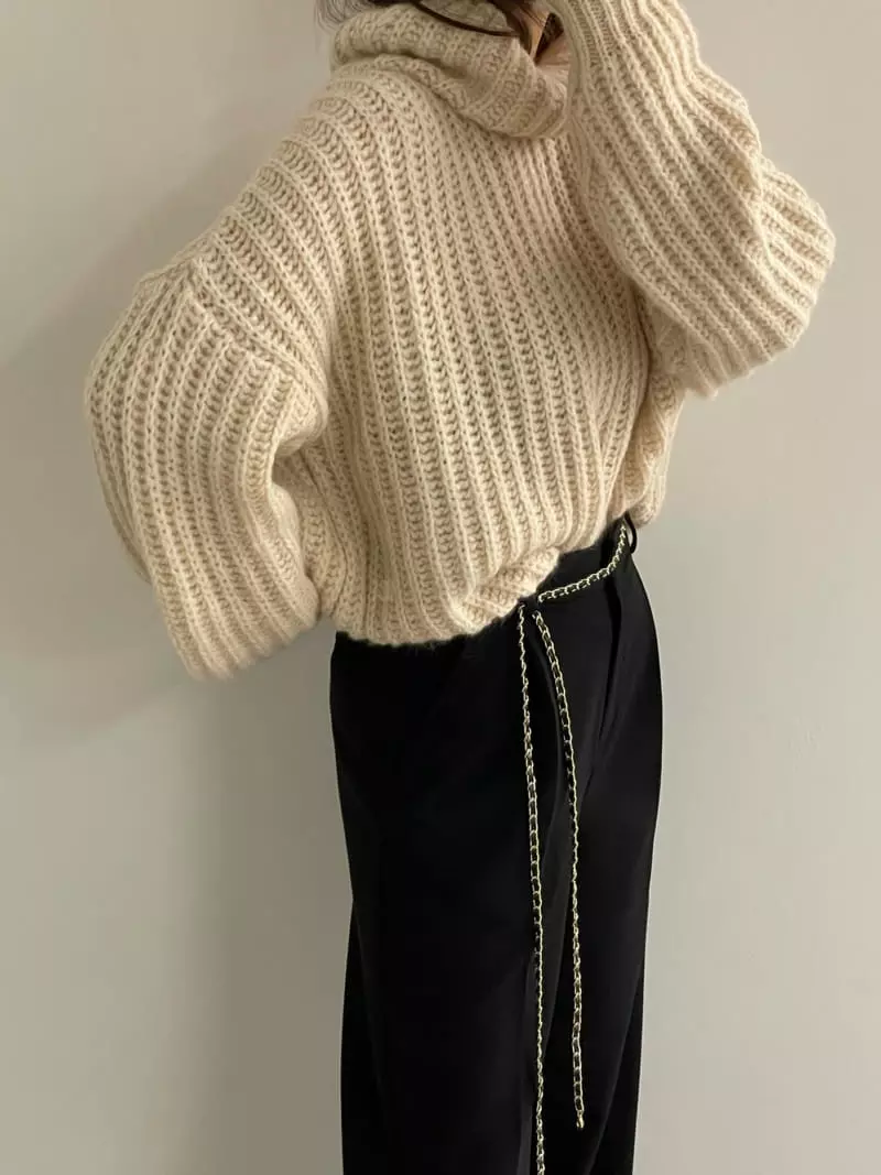 Lowburn - Korean Women Fashion - #momslook - Nijou Alpaca Knit Tee - 4