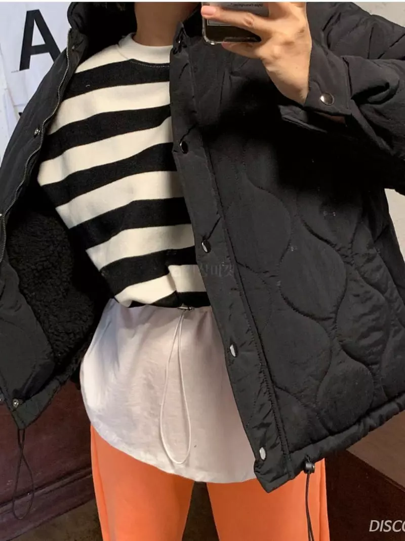 Lowell - Korean Women Fashion - #momslook - Logon Pot Padding Jacket - 5