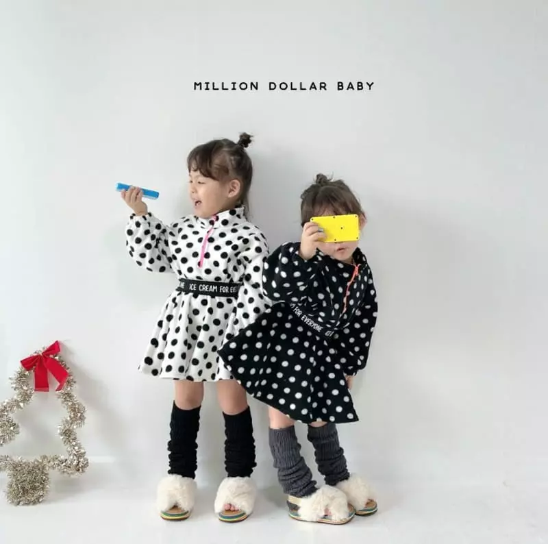 Million Dollar Baby - Korean Children Fashion - #kidsshorts - Dot Anorak Sweatshirt