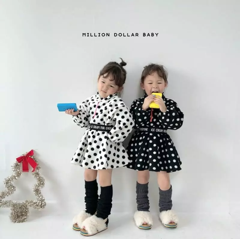 Million Dollar Baby - Korean Children Fashion - #kidsstore - Dot Anorak Sweatshirt - 2