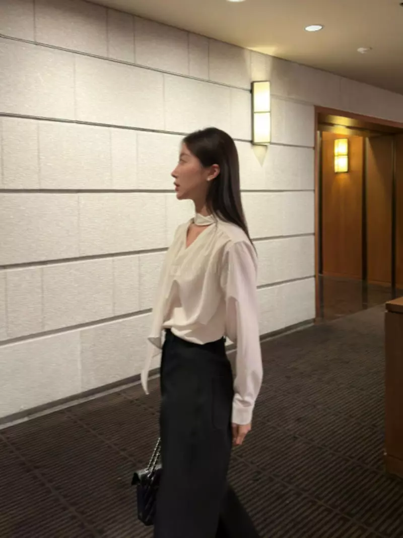 Nave - Korean Women Fashion - #momslook - Marran Blouse - 3