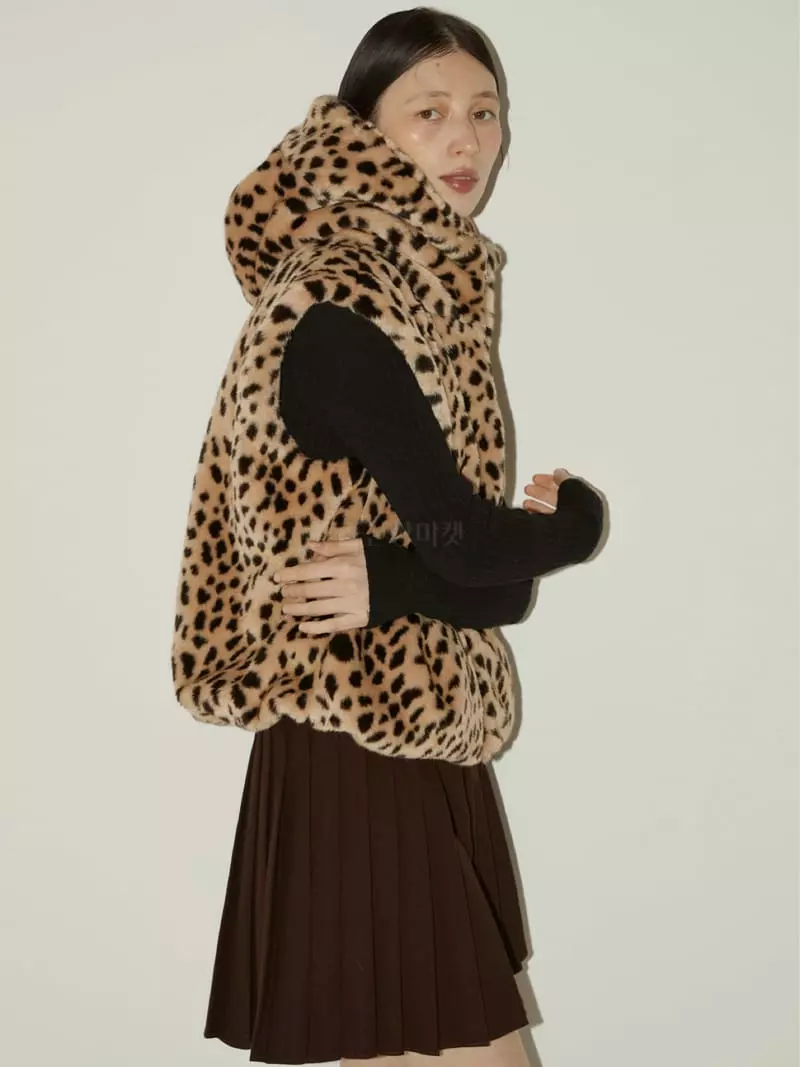 Neroli36 - Korean Women Fashion - #womensfashion - H Leopard Vest - 4