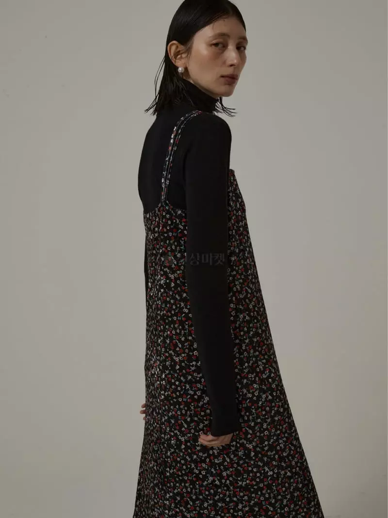 Neroli36 - Korean Women Fashion - #vintageinspired - Flower Velvet One-piece - 2