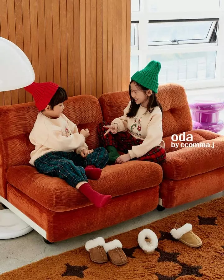 Oda - Korean Children Fashion - #childofig - Rudolf Sweatshirt - 2