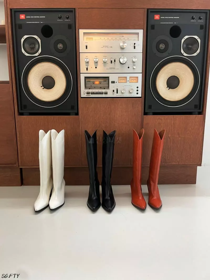 Onandon - Korean Women Fashion - #momslook - 8905 Boots - 7