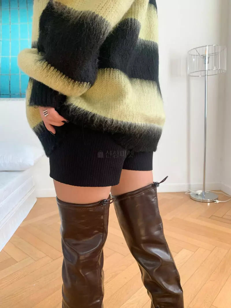Onandon - Korean Women Fashion - #momslook - 83005 Boots - 2