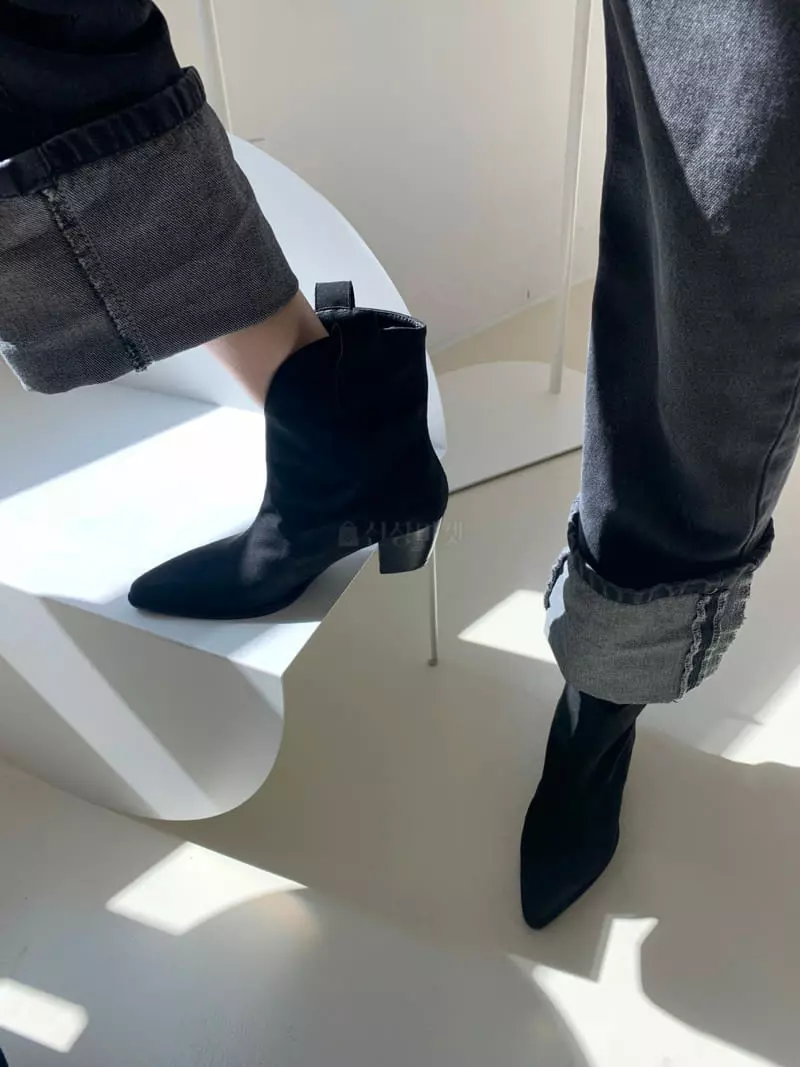 Onandon - Korean Women Fashion - #womensfashion - 5738 Boots - 7