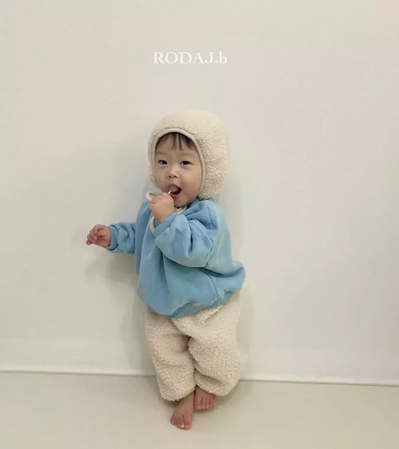 Roda J - Korean Baby Fashion - #babyoninstagram - Bebe Hug Bonnet - 8