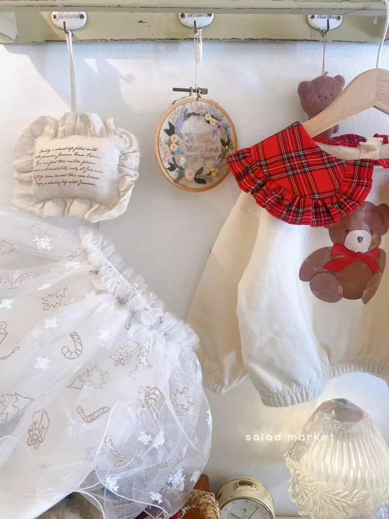Salad Market - Korean Children Fashion - #minifashionista - Ribbon Bear Sweatshirt - 8
