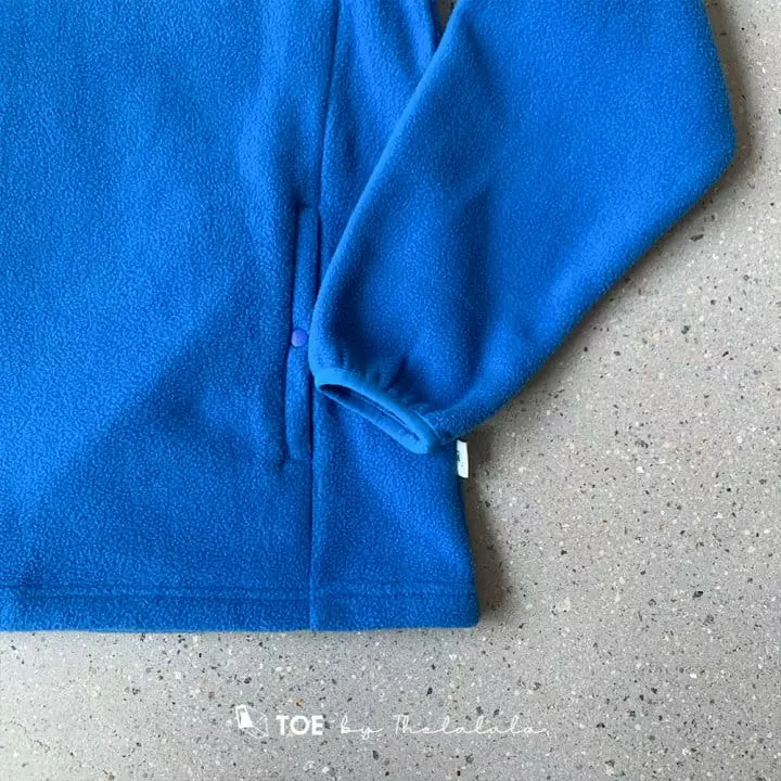 TOE - Korean Women Fashion - #momslook - Iam Fleece Collar Tee Mom - 5